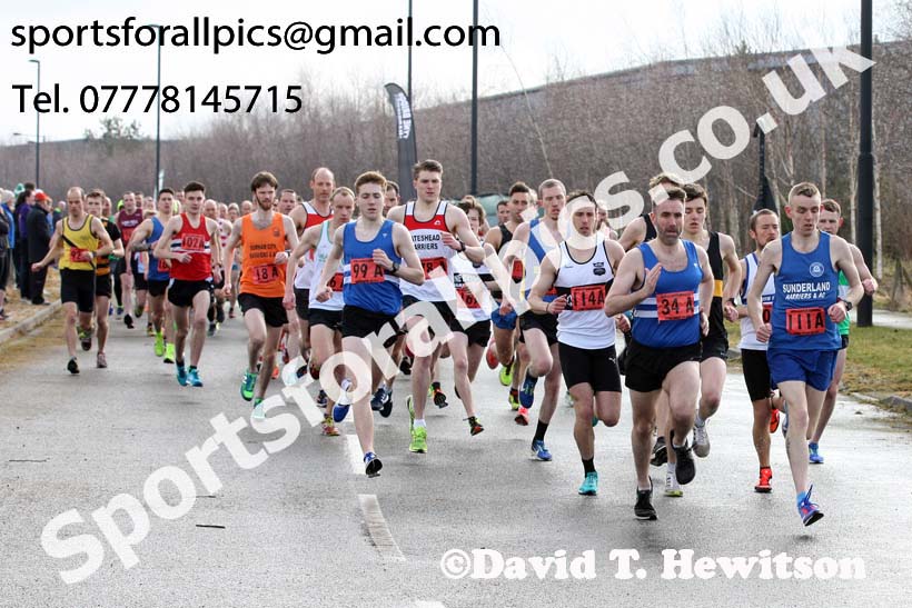 Senior mens Good Friday Elswick Harriers Relay, Newburn, Newcastle. Photo: David T. Hewitson/Sports for All Pics